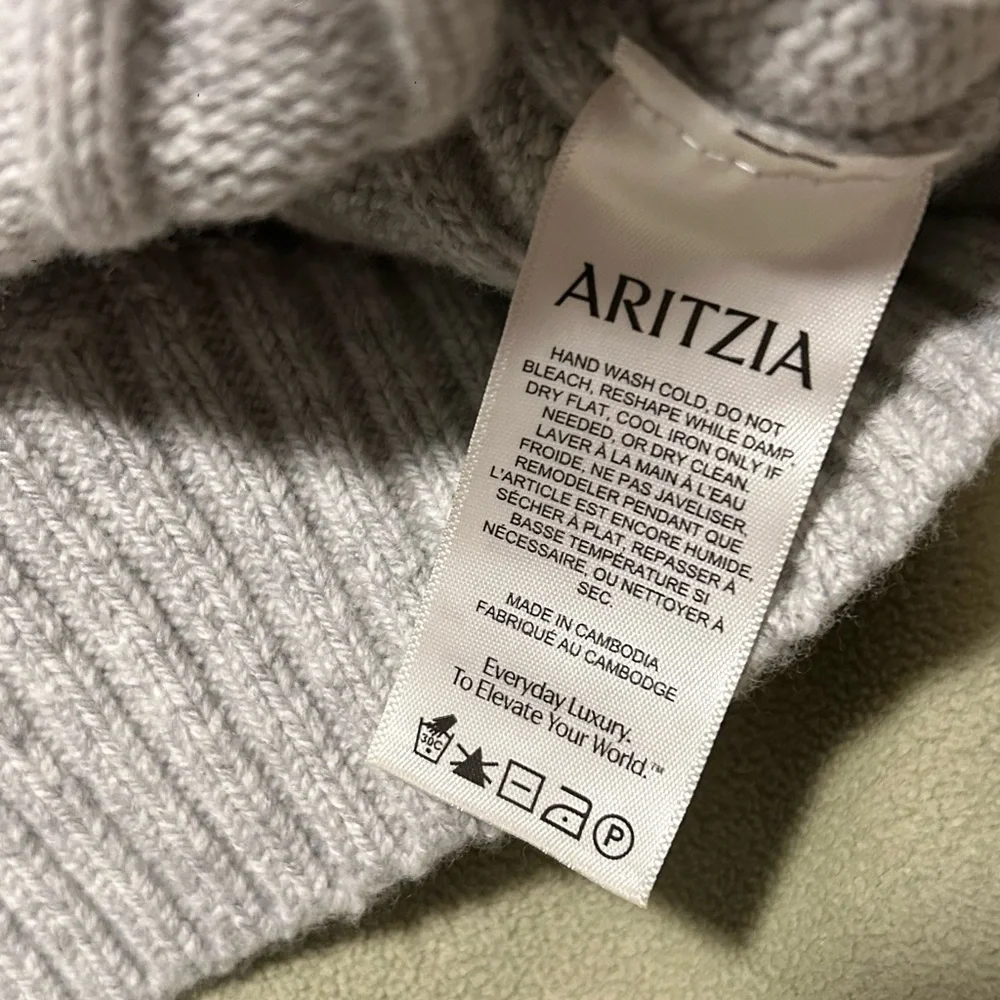 Aritzia Sunday Best Octavia Zip Waist Hoodie Heather Chrome Size XL - Picture 11 of 15